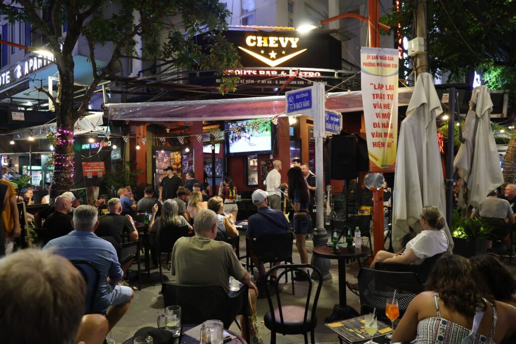 Chevy Sports Bar Da Nang